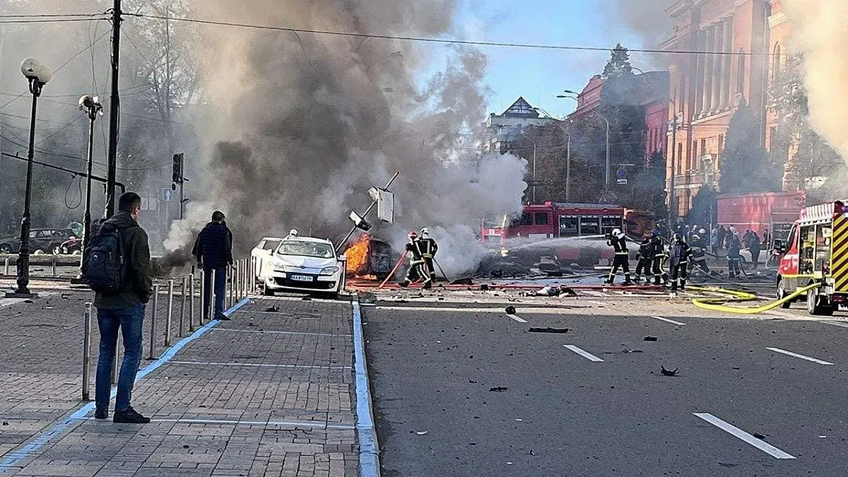 Ракетен дъжд над Украински градове! Първи данни за жертви и ранени