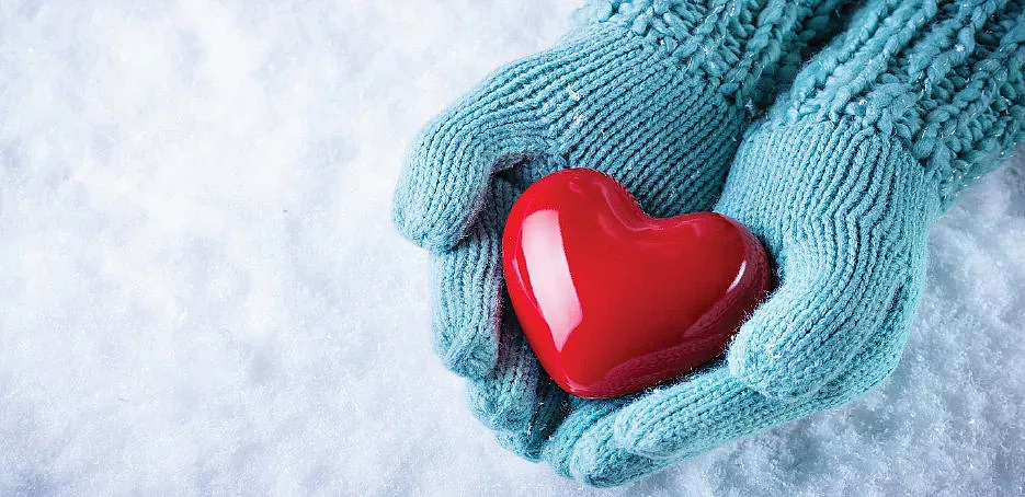 Защо сърцето ни стяга през зимата?
