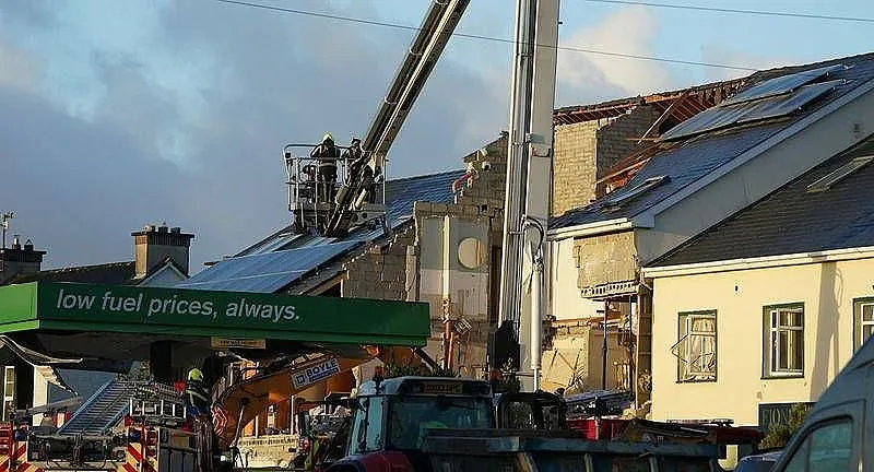 Адски взрив уби 9 души на бензиностанция