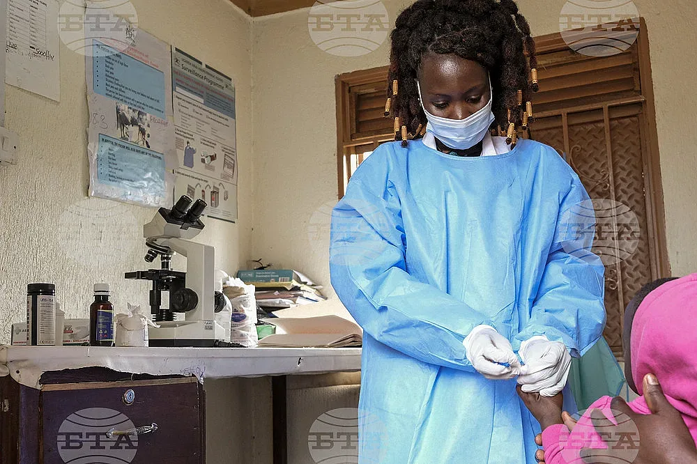 Десетки случаи на Ебола. Има ли опасност