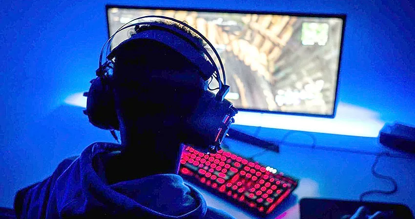 Ето какви опасности дебнат децата в киберпространството (ГРАФИКА))