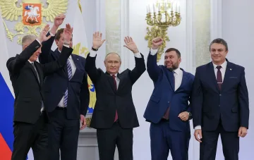 Путин прати вест в Думата, депутатите изпаднаха в екстаз