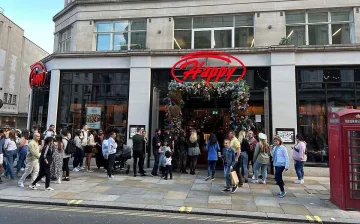 Happy стана ресторант на годината в Лондон, омая Великобритания