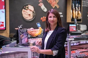 Ще измести ли испанският хамон българската Кайзер пастърма?