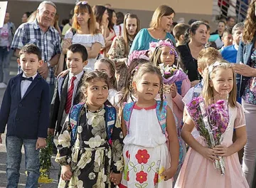 Пъстър бе първият учебен ден в Стара Загора