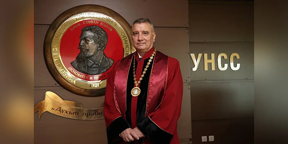 УНСС стартира академичната година с премиер и двама министри