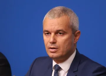 Костадинов отряза медиите на Прокопиев