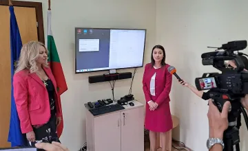 Министерство постави рекорд по подписване на договори