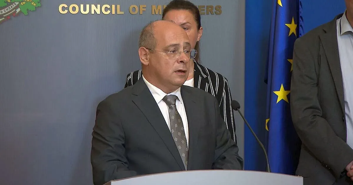 Вдигат с цели 22% линията на бедност. Последствията