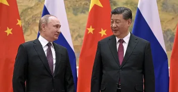 Путин среща Си Цзинпин. Какво си шушнат двамата президенти?