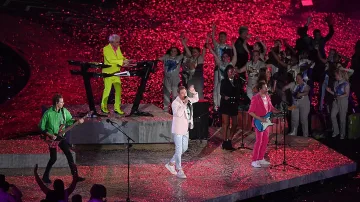 Duran Duran направи нещо невиждано в памет на кралицата