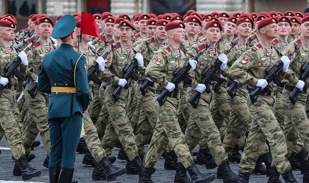 Изумително! Руската армия яде бой, а какво прави Путин
