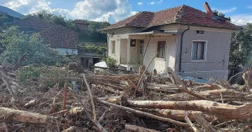 Остава тежко положението в наводнените села в карловско