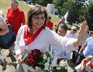 БСП тръгна от Бургас. Самочувствието на Нинова