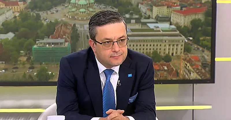 Тома Биков посочи най-големия слон в стаята