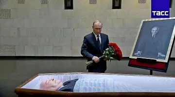Погребват Горбачов, ще уважи ли Путин церемонията