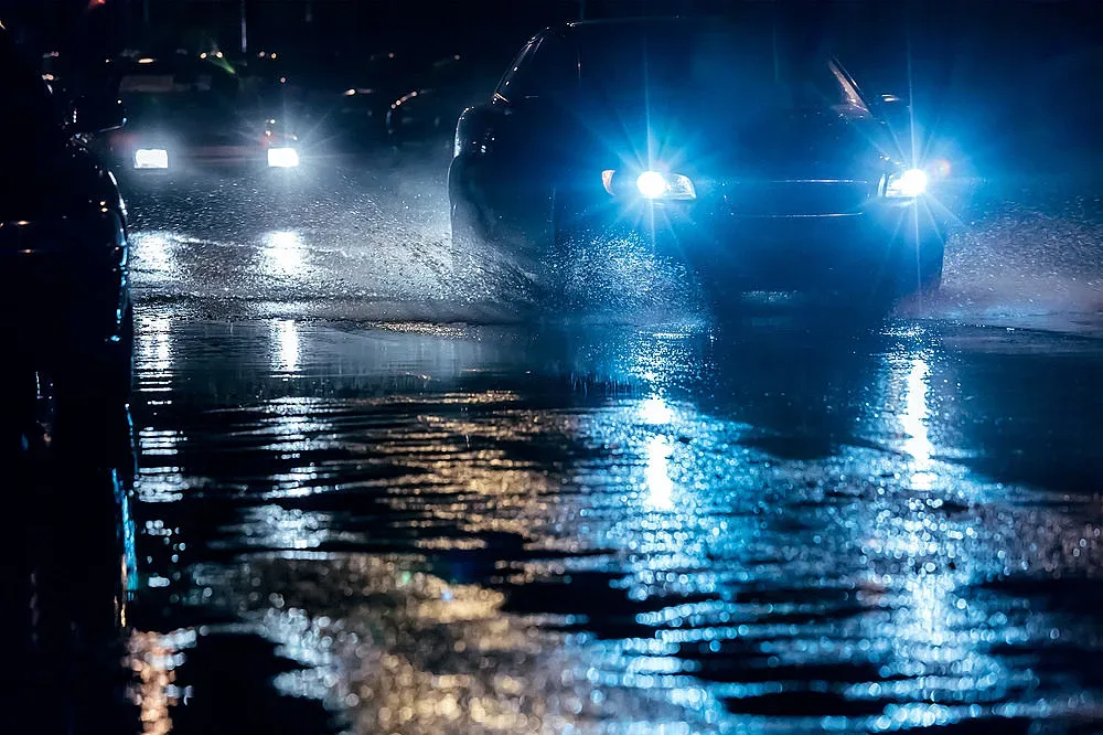 Заради проливния дъжд - евакуираха хора в Добрич