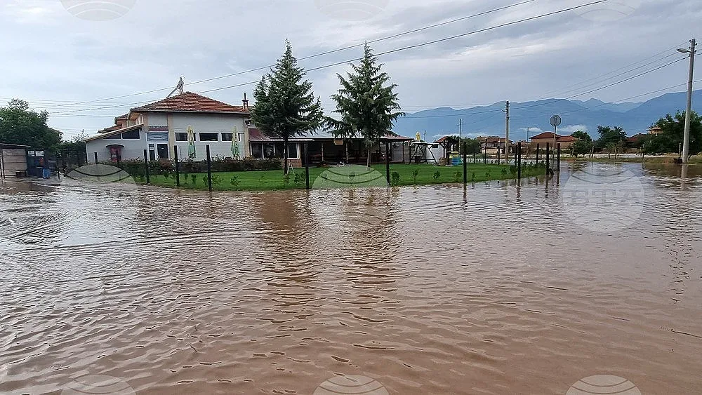 Частично бедствено положения обявиха в Карлово