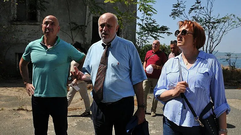 Минеков превръща легендарен остров в световно бижу