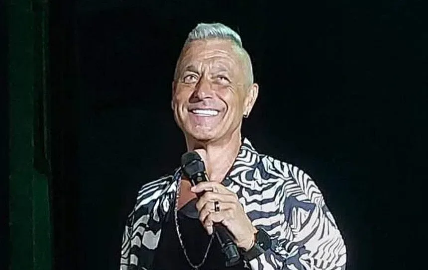 Легендарен БГ певец се върна на сцената. Феновете втрещени!