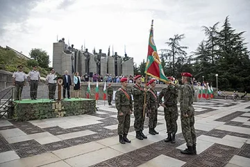 На тържествена церемония се заклеха в името на род и Родина 28 военнослужещи в Стара Загора