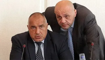 Дончев заплете интригата. Премиер с необичайно качество