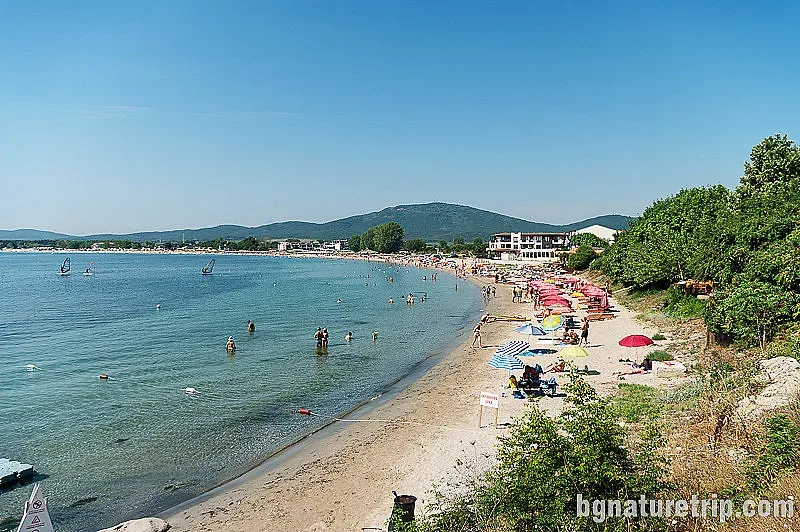 Български плаж шокира! Възможно ли е това