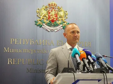 Турция ни даде терминал, колко втечнен газ ще докараме