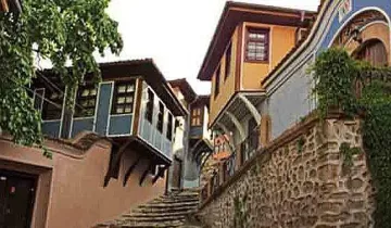 Полудяха по този наш град! Хотелите се пръскат