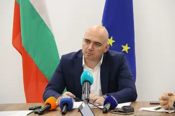 Държавата с мощен ход в помощ на туризма, говори министърът