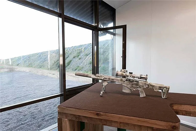 Калашников пусна пушката, с която Путин стреля