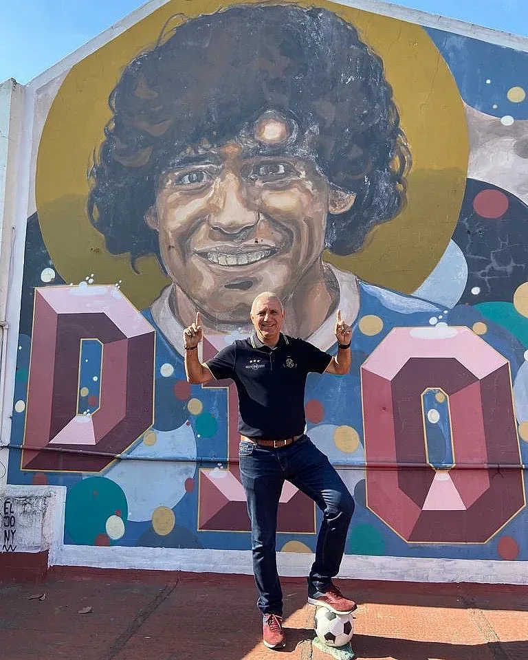 Камата в дома на Марадона. Припомни как бихме гаучосите през 1994