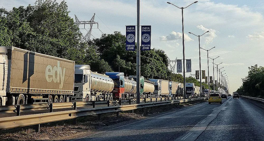 Навалица на Дунав мост, Русе пропищя