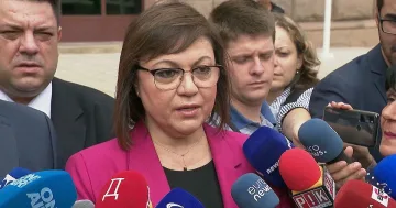 Нинова дебне Борисов. Изненада го във Фейсбук