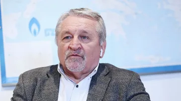 Хиновски смрази всички. Каза съдбата на Мариците