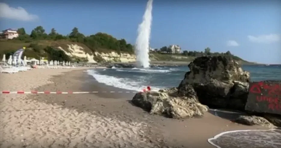 Развръзка! Какво стана с мината на плажа в Царево?