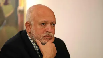 Защо се чувства "ударен" министърът на културата