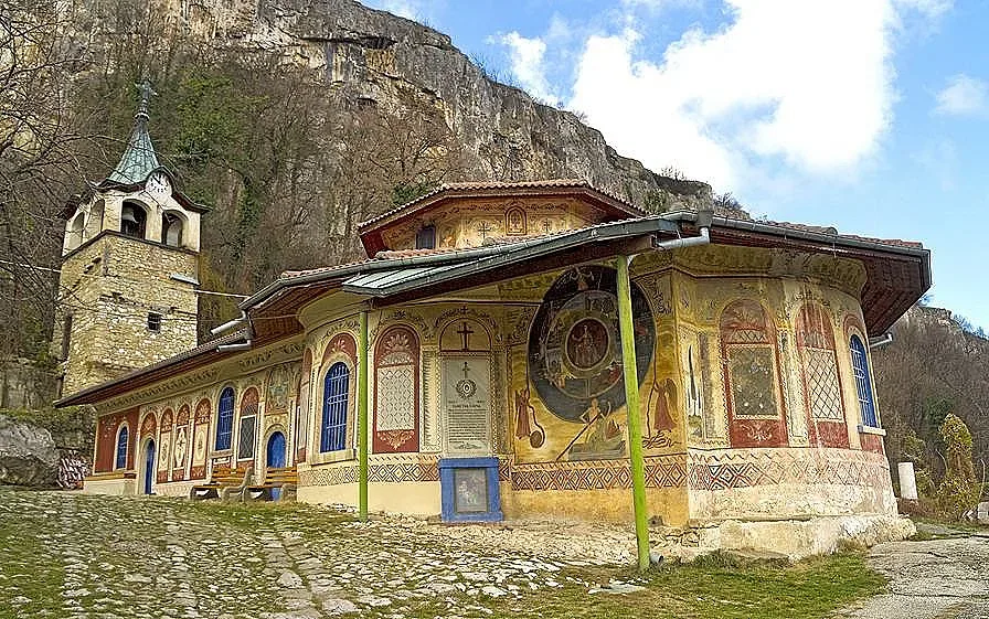 Преображенският манастир пази вярата 10 века