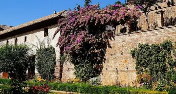 Слънчево и горещо, температурите се стабилизират