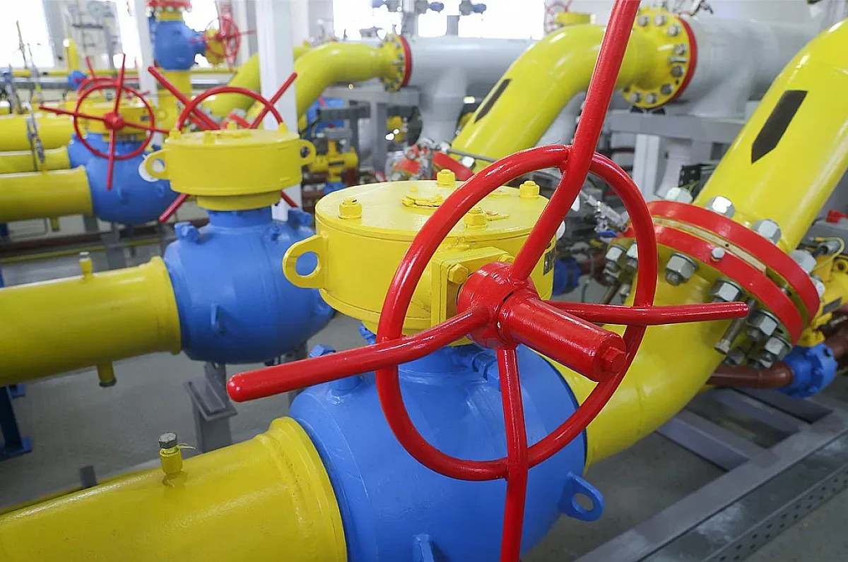Ще ни задължат ли да пестим газ? Говорят енергийни експерти