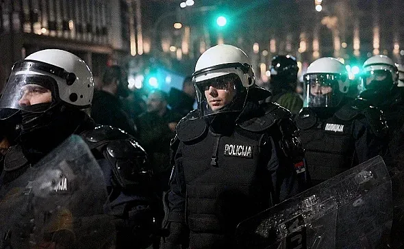 Вучич предупреди! Чака се нещо страшно тази нощ /ОБНОВЕНА/