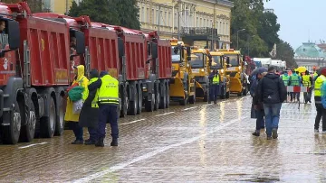 Протест на пътни строители блокира ключови места из България