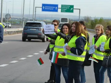 Една от 5 пътни фирми ще получи пари. А другите какво ги чака?
