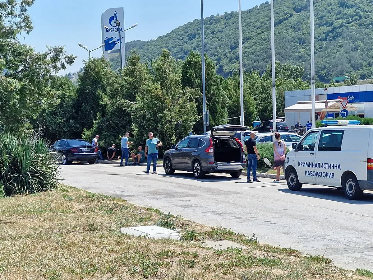 Мащабна полицейска акция, държат арестантите на сянка