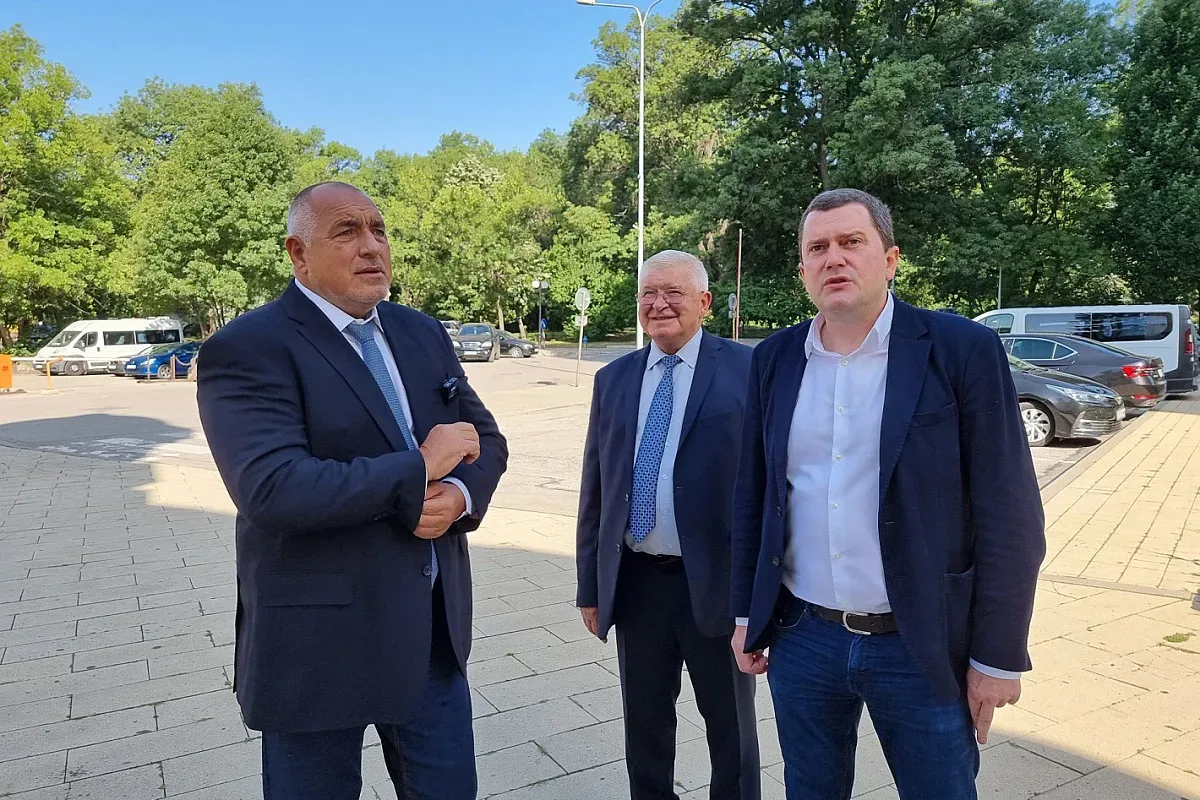 Борисов ошета управляващите, каза защо са като болшевиките