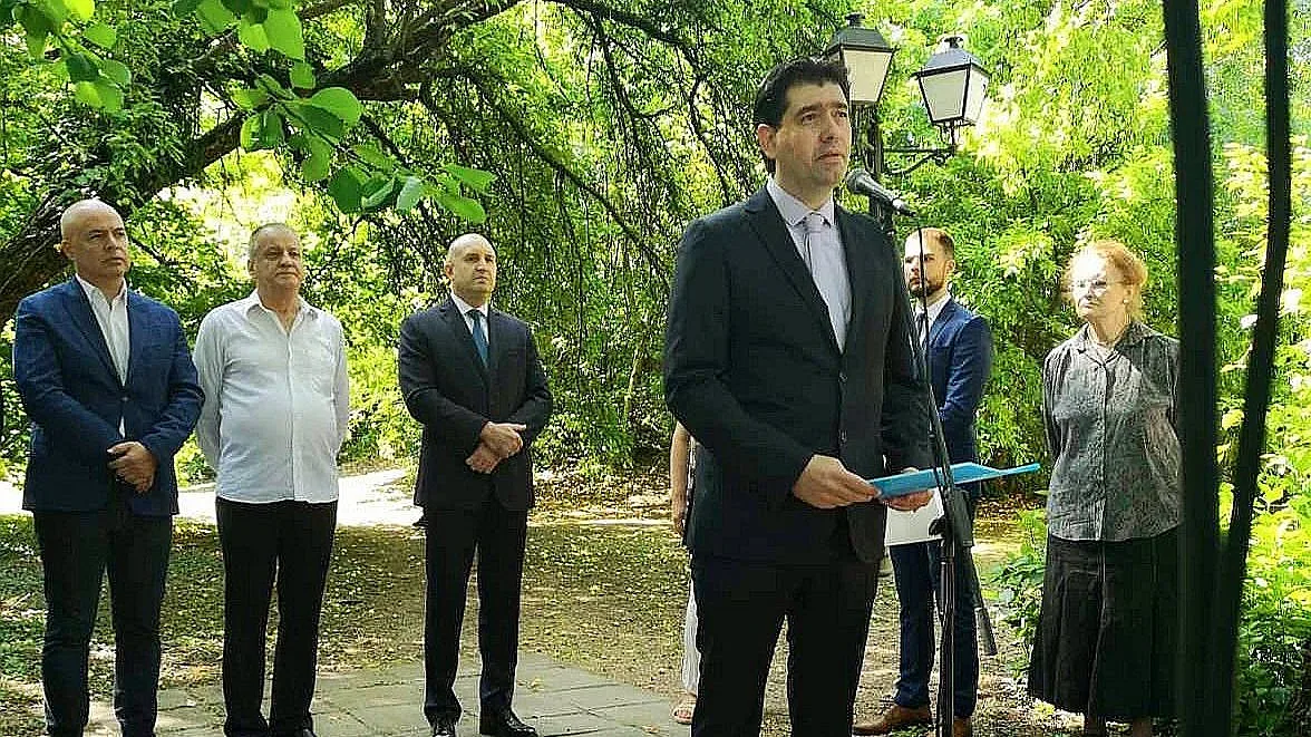 Иван Таков: Поезията на Вапцаров е звън на камбана за всички