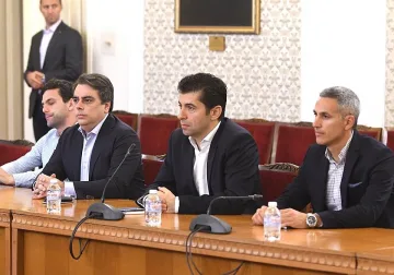 Петков обяви какво ще гони на предсрочните избори