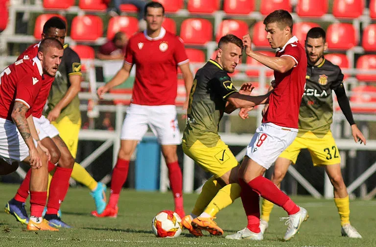 Македонски анонимници измъчиха  ЦСКА в Скопие