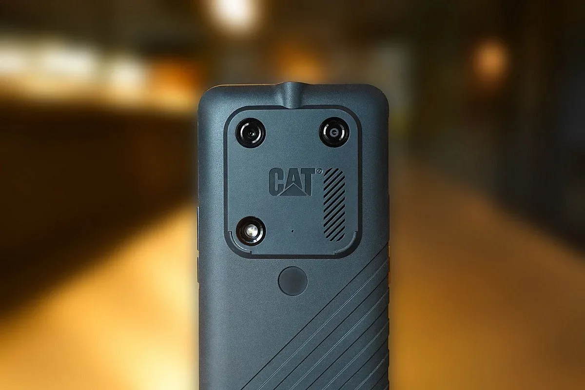 Cat представя две нови 5G устройства: супер подсилен смартфон 5G Cat S53 и хотспот за мобилен интернет Cat Q10