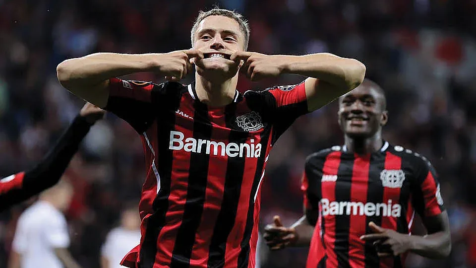 Златното бижу на Ливърпул  расте без телевизор  с 9 братя и сестри